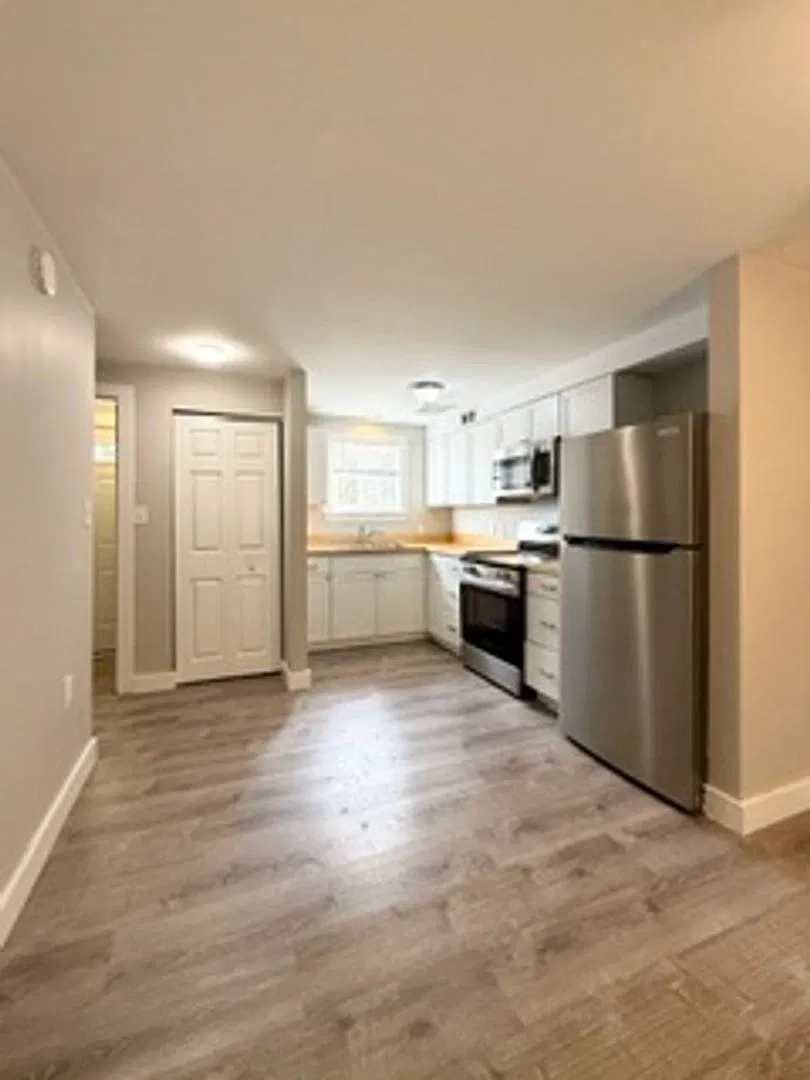 Monmouth Village Apartments LLC (Pine Ridge Estates) — Photo 2