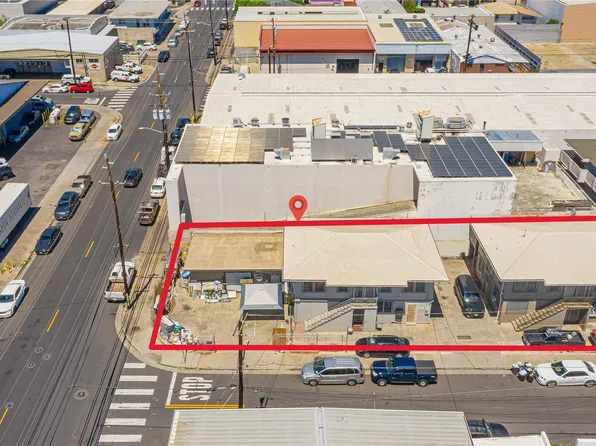 1768 Silva St, Honolulu, HI 96819