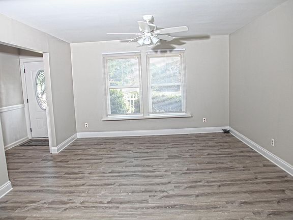 2nd image of 344 Coral Dr