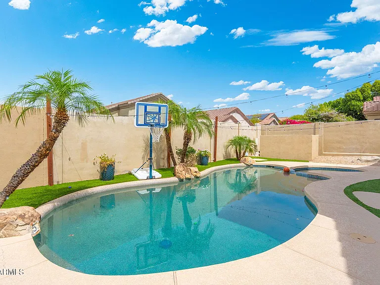 10412 E Acoma Dr — Photo 15