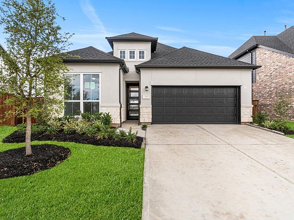 2nd image of 7303 Shady Pecan Ln