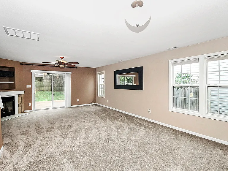 5227 Silabert Ave — Photo 11