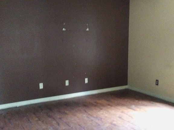 5th image of 2624 E 29th Ave