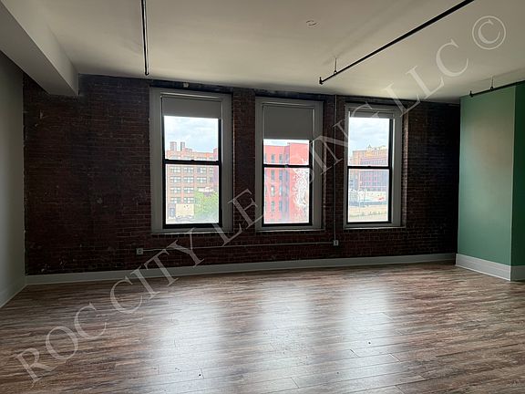 3rd image of 155 Saint Paul St APT 404