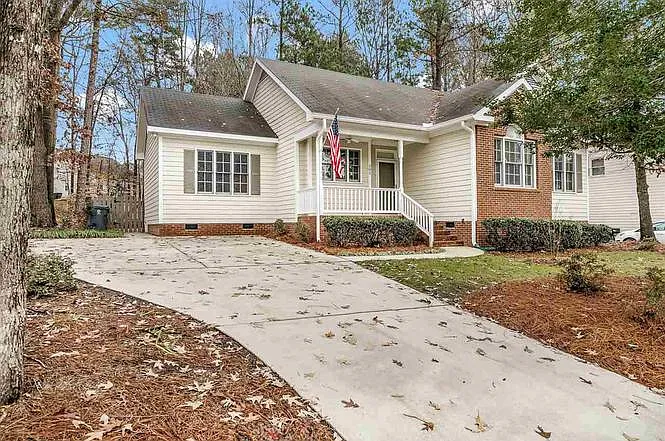 3 bed, 1797 sqft, $2,200 — Photo 4