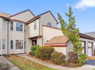 62 Yorkshire Dr #A, Monroe Township, NJ 08831