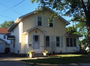 112 E 4th St, Auburn, IN 46706