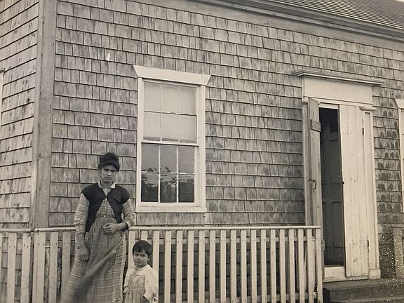 Window casing same for 170yr