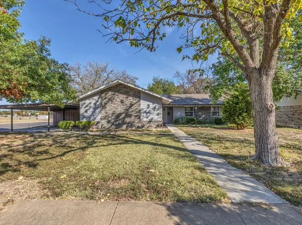 3731 Gray Dr, Mesquite, TX 75150