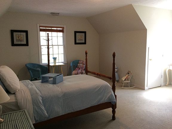 Sweet large upstairs BR #4