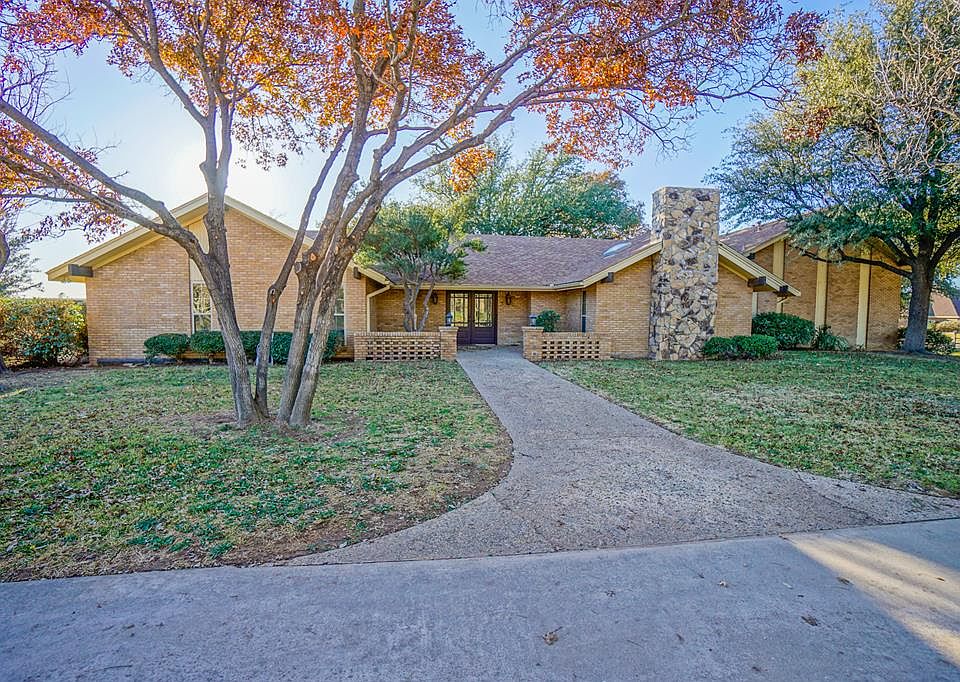 1st image of 3 Lazywood Ln