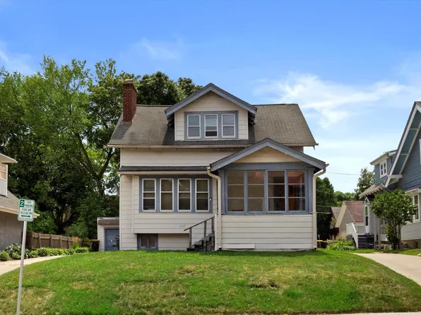 6809 West Wells STREET #6807, Wauwatosa, WI 53213