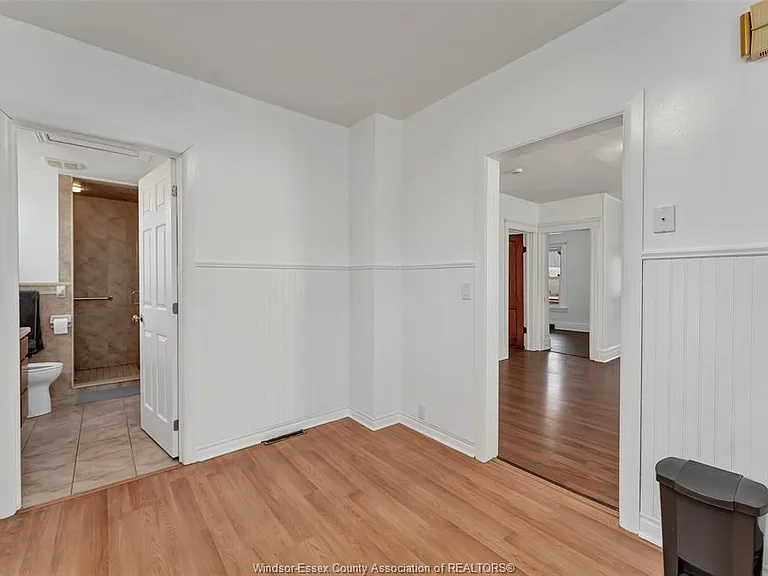 1166 Pierre Ave #UPPER — Photo 11