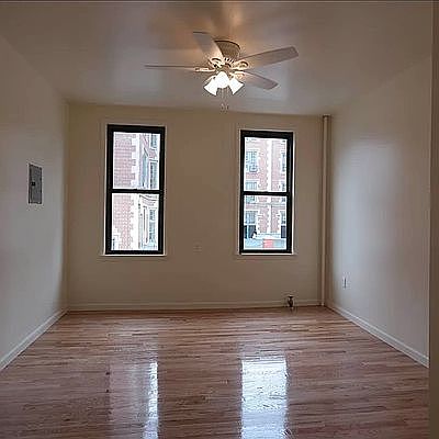 5th image of 173 Hopkins St APT 2L