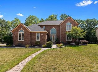2859 Doncaster Dr, Canton, MI 48188