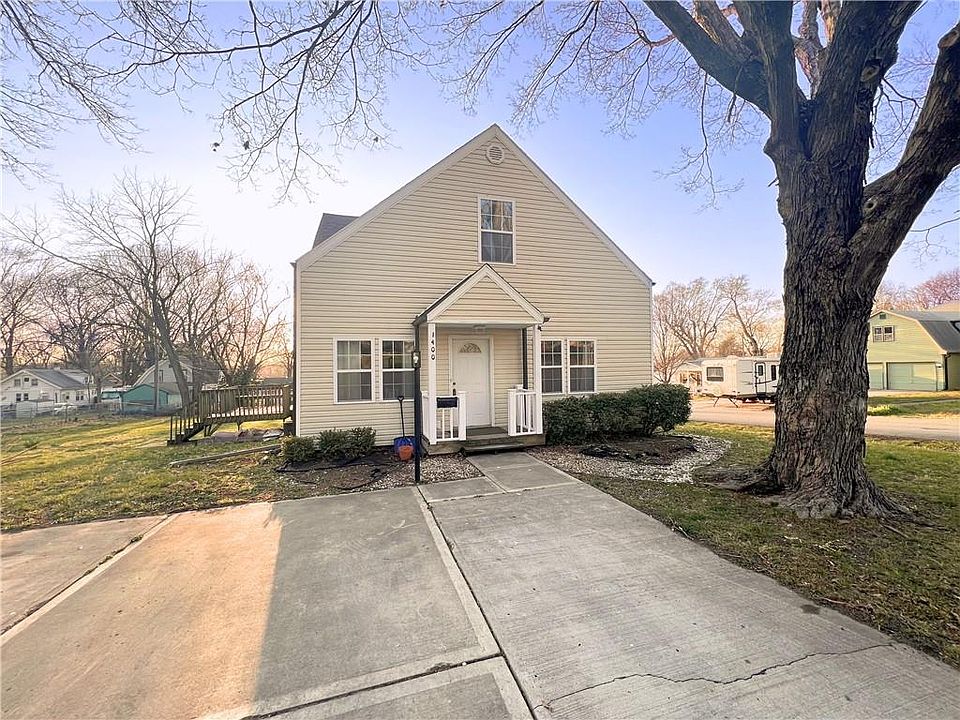 1st image of 1400 S Willow Ave