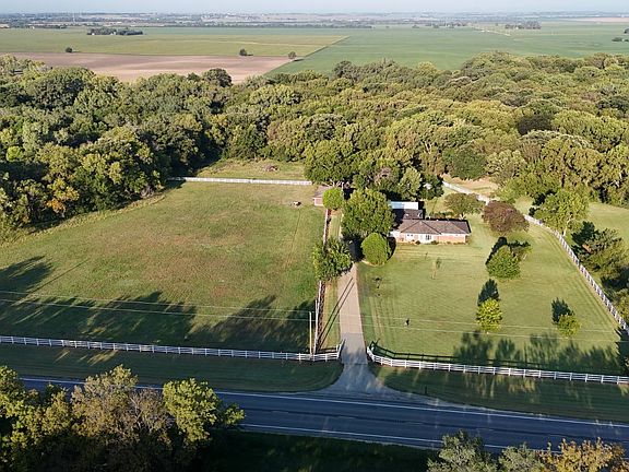 5th image of 3269 N Old Highway 81