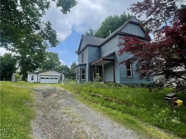 106 W 58th St, Ashtabula, OH 44004