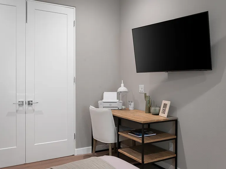 Jack and Jill Bedroom 2
