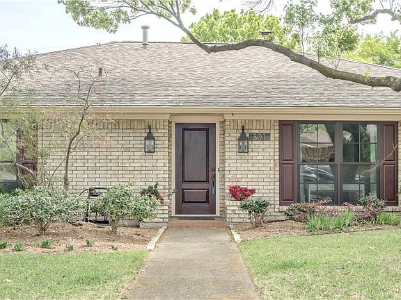 2nd image of 301 Canyon Valley Dr