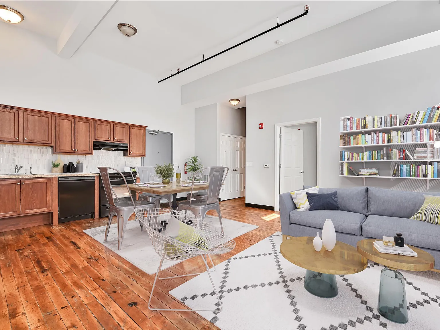 1 bed, 750 sqft, $1,425 — Photo 3