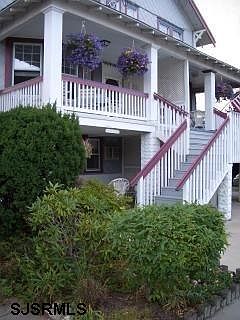 1st image of 1014 Wesley Ave