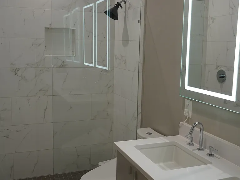 725 Euclid St NW #2 — Photo 12
