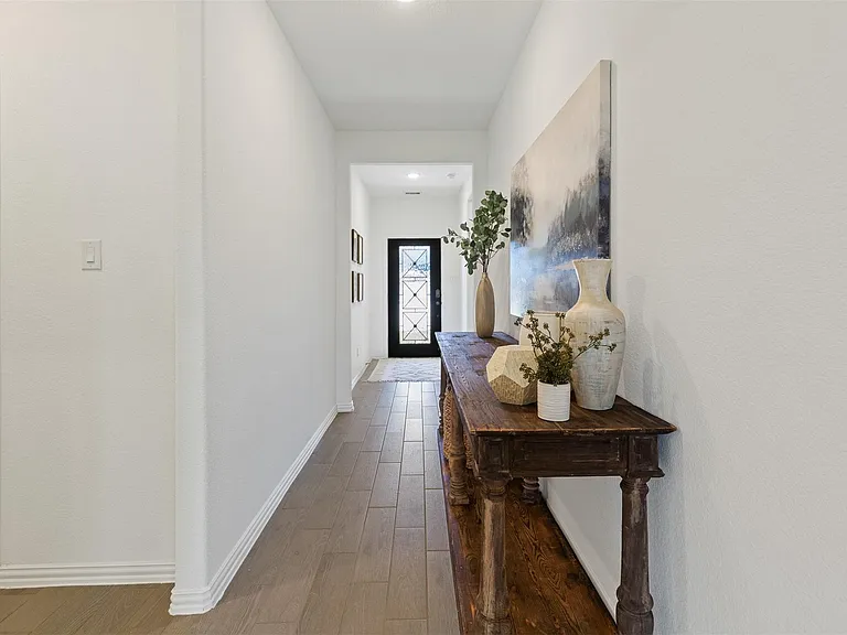 8003 Chukka Dr — Photo 6