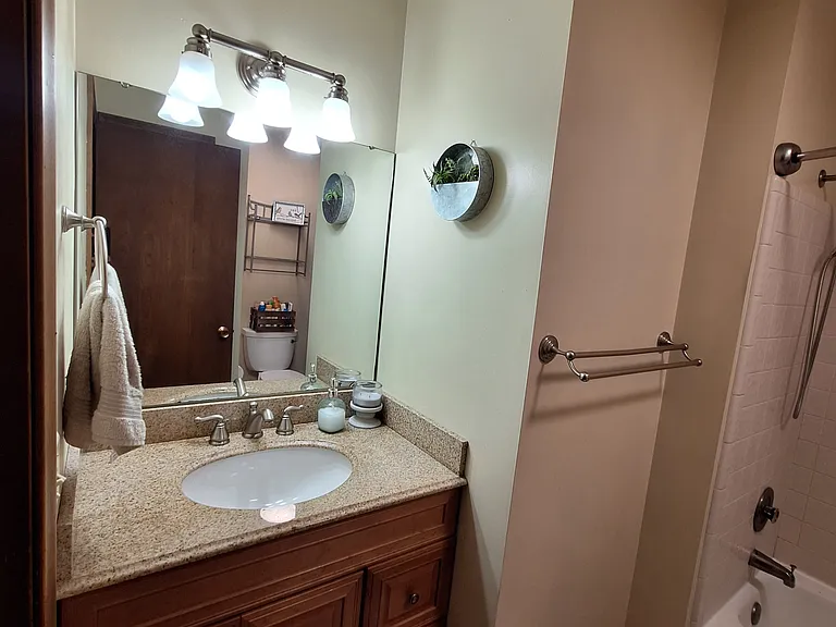 5884 Green Rd — Photo 16
