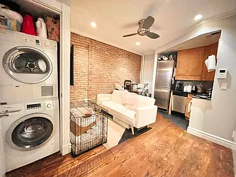 Rented by Century 21 Premier 