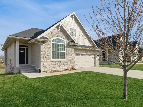 14315 Holcomb Ave, Urbandale, IA 50323