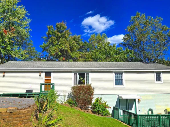 547 Atwood Dr, Gerrardstown, WV 25420