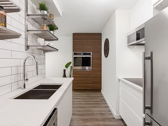 5th image of 4373 Halifax St #212