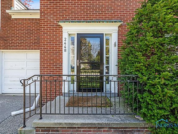 4th image of 2448 Manchester Blvd
