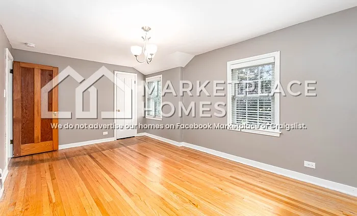 2604 Elm St — Photo 14