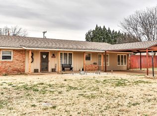 2415 N 1st St, Tahoka, TX 79373