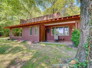 14151 Foursquare Rd, Smithfield, VA 23430