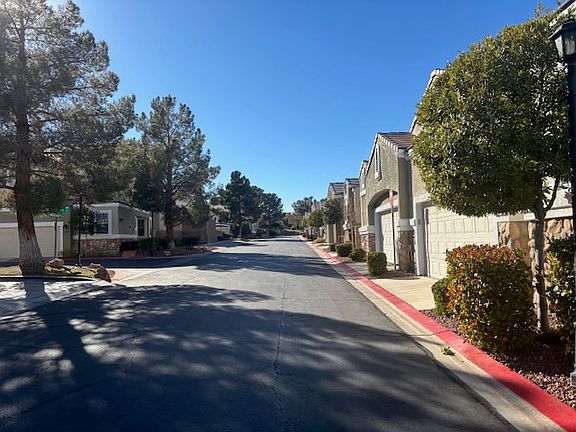 3rd image of 9106 Haddington Ln