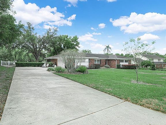 2nd image of 1709 Virginia Ct