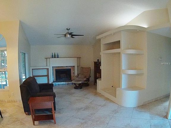 4th image of 490 Sunset Beach Dr