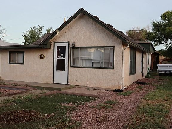 3rd image of 708 Barium Ave