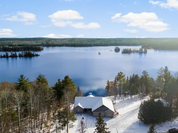 2803 Centennial Lake Rd, Greater Madawaska, ON K0J 1H0