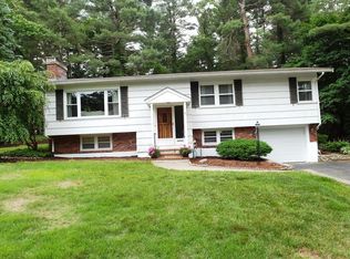 9 Rolling Ln, Framingham, MA 01701