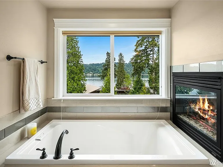 2829 W Lake Sammamish Pkwy NE — Photo 26