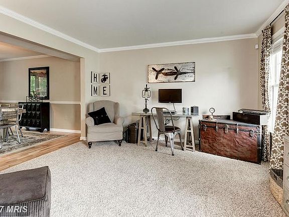 5th image of 12 Langley Oaks Ct