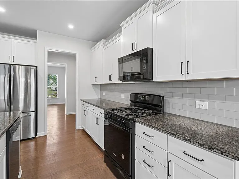 5740 Wheeler Ridge Rd — Photo 5