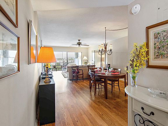 2nd image of 405 Us Highway 1 APT 302