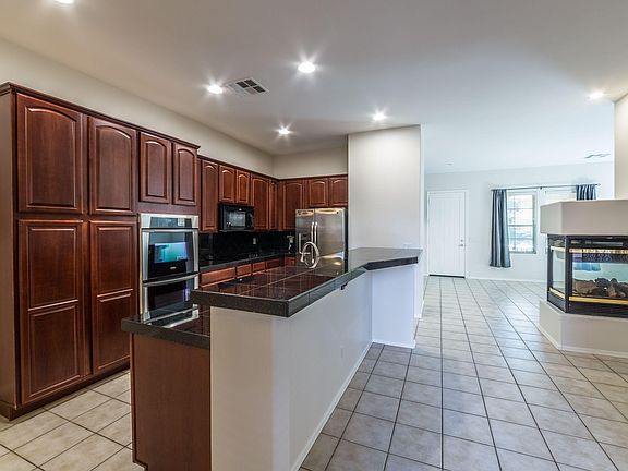 4th image of 21164 W Sunrise Ln