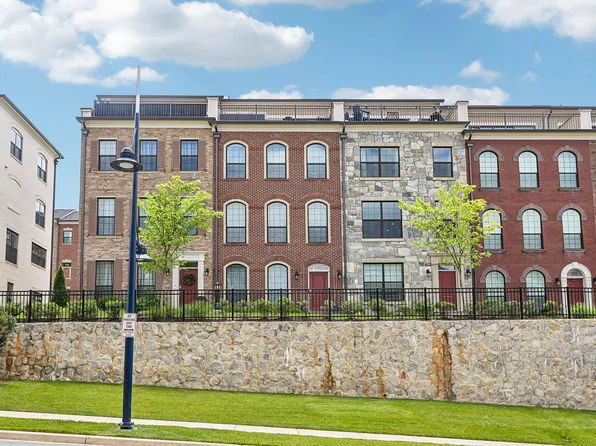 606 Skiff Way, Oxon Hill, MD 20745