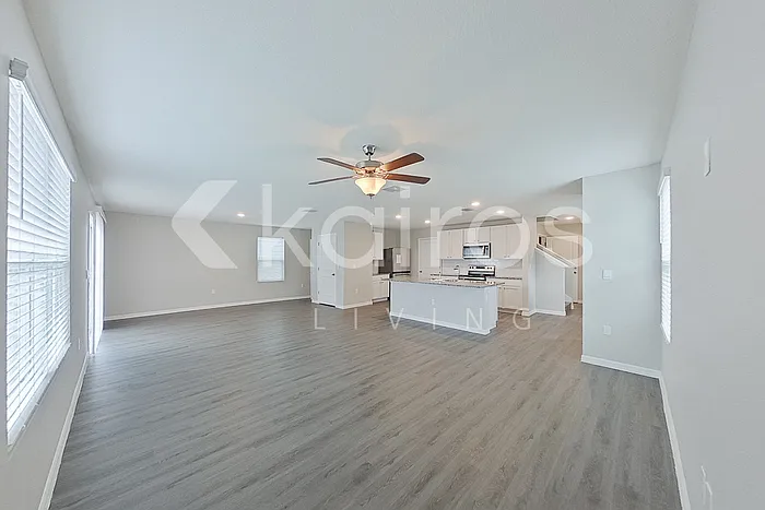 8650 SW 44th Ct — Photo 4